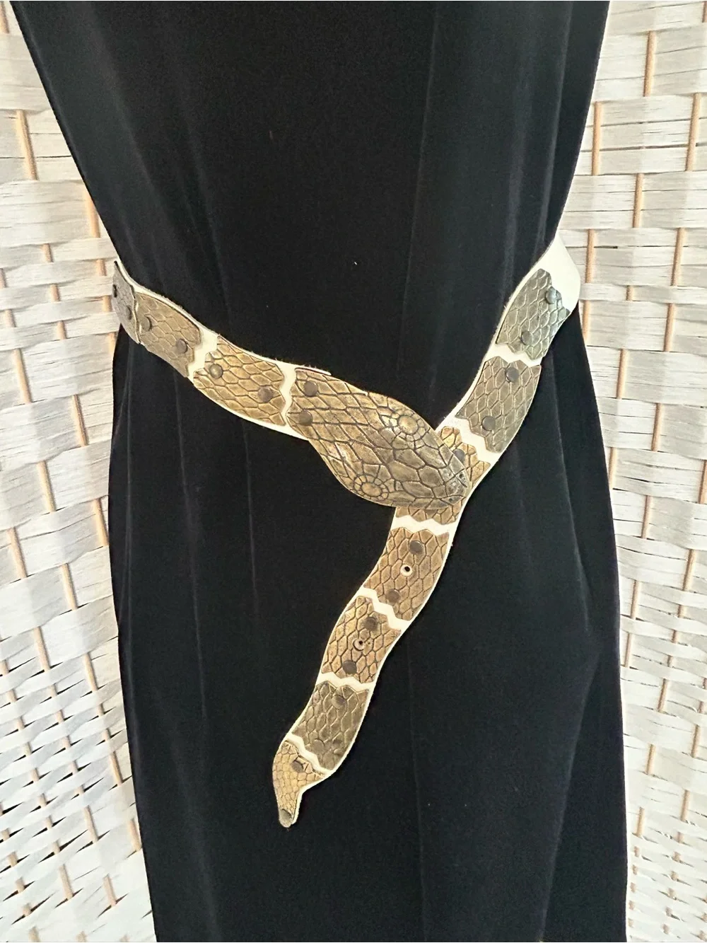 Vintage 1980’s Snake Metal & Leather Statement Belt